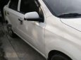 Chevrolet Aveo  MT 2017 - Cần bán gấp Chevrolet Aveo MT đời 2017, màu trắng, như mới