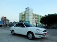 Daewoo Nubira 2002 - Cần bán xe Daewoo Nubira sản xuất năm 2002, màu trắng còn mới, giá 99tr