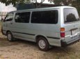 Toyota Hiace   2001 - Cần bán xe Toyota Hiace 2001, màu bạc