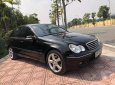 Mercedes-Benz C class C240  2004 - Bán ô tô Mercedes C240 sản xuất năm 2004, màu đen còn mới, 250 triệu