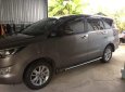 Toyota Innova   2.0E  2017 - Bán xe Toyota Innova 2.0E năm 2017, màu xám