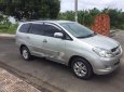 Toyota Innova MT G 2006 - Cần tiền bán gấp xe Toyota Innova G màu bạc cuối 2006