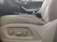 Audi Q5  2.0T Quattro  2011 - Cần bán Audi Q5 2.0T Quattro năm 2011, màu trắng, xe đẹp