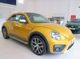 Volkswagen Beetle AT 2018 - Cần bán Volkswagen Beetle sản xuất năm 2018, màu vàng, nhập khẩu nguyên chiếc