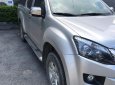 Isuzu Dmax 2014 - Chính chủ cần bán lại xe Isuzu Dmax đăng ký 2014, màu bạc xe nhập. Biển tỉnh