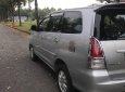 Toyota Innova 2010 - Bán Toyota Innova sản xuất năm 2010, xe gia đình sử dụng còn rất mới