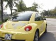 Volkswagen Beetle 2015 - Bán Volkswagen Beetle đời 2015, màu vàng, xe nhập còn mới, giá tốt