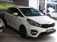 Kia Rondo 2.0MT 2017 - Bán xe Kia Rondo 2.0MT đời 2017, màu trắng, giá tốt