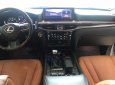 Lexus LX 570 2016 - Cần bán xe Lexus LX 570 2016, xe rất mới, đăng ký 2017, đi 8000Km