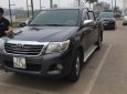 Toyota Hilux E 2011 - Cần bán xe Toyota Hilux E sản xuất 2011, màu xám (ghi), nhập khẩu