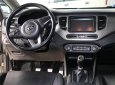 Kia Rondo 1.7MT 2015 - Bán xe Kia Rondo 1.7MT 2015, màu vàng, giá chỉ 548 triệu