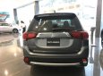 Mitsubishi Outlander 2.0 CVT 2018 - Bán ô tô Mitsubishi Outlander CVT năm 2018, màu xám (ghi), giao ngay