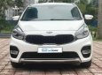 Kia Rondo 2.0 GAT 2017 - Bán ô tô Kia Rondo 2.0 GAT đời 2017, màu trắng, giá tốt