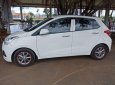 Hyundai Grand i10    2016 - Bán Hyundai Grand i10 năm sản xuất 2016, màu trắng, nhập khẩu Hàn Quốc chính chủ