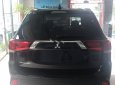 Mitsubishi Outlander 2.4 CVT Premium 2018 - Bán Mitsubishi Outlander 2.4 CVT Premium sản xuất 2018, màu đen