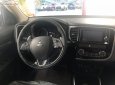 Mitsubishi Outlander 2.4 CVT Premium 2018 - Bán Mitsubishi Outlander 2.4 CVT Premium sản xuất 2018, màu đen