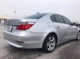 BMW 5 Series 525i 2005 - Bán ô tô BMW 5 Series 525i năm 2005, màu bạc, nhập khẩu, giá 390tr