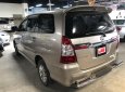Toyota Innova V 2014 - Bán Innova V tự động 2014, giá tốt LH Sao Mai