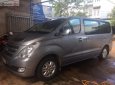 Hyundai Grand Starex 2.5 MT 2016 - Cần bán Hyundai Grand Starex 2.5 MT sản xuất 2016, màu xám, nhập khẩu