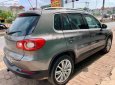 Volkswagen Tiguan 2.0 tfsi 2008 - Cần bán Volkswagen Tiguan 2.0 tfsi sản xuất 2008, màu xám, nhập khẩu