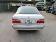 Mercedes-Benz E class   E240 2001 - Cần bán Mercedes E240 sản xuất 2001, màu bạc, giá 185tr