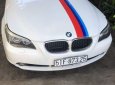 BMW 5 Series  525i   2004 - Cần bán BMW 5 Series 525i sản xuất 2004, màu trắng, nhập khẩu còn mới