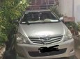 Toyota Innova 2010 - Bán Toyota Innova sản xuất 2010, màu bạc chính chủ