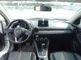 Mazda 2 2016 - Bán xe Mazda 2 đời 2016, màu trắng