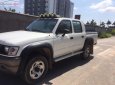 Toyota Hilux 2.8L 4x4 MT 2005 - Xe Toyota Hilux 2.8L 4x4 MT đời 2005, màu trắng, nhập khẩu 