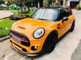 Mini Cooper At 2016 - Bán gấp Mini Cooper 2016 tự động, màu vàng, đẹp mới nhất Sài Gòn