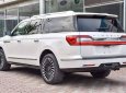 Lincoln Navigator 2018 - Bán xe Lincoln Navigator sản xuất năm 2018, màu trắng, xe nhập