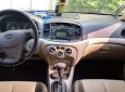 Hyundai Verna 1.4AT 2010 - Bán gấp Hyundai Verna 1.4AT năm sản xuất 2010, màu trắng, xe nhập