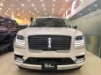 Lincoln Navigator 2018 - Bán xe Lincoln Navigator sản xuất năm 2018, màu trắng, xe nhập