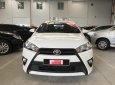 Toyota Yaris 1.3AT E 2015 - Cần bán xe Toyota Yaris 1.3AT E năm 2015, màu trắng xe gia đình