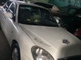 Daewoo Nubira  II  2004 - Cần bán gấp Daewoo Nubira II 2004, màu trắng xe gia đình