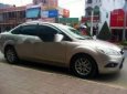 Ford Focus 1.8MT 2009 - Bán xe Ford Focus 1.8MT năm 2009, màu vàng, nhập khẩu