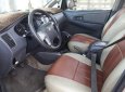 Toyota Innova 2012 - Bán lại xe Toyota Innova đời 2012, màu vàng cát