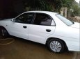 Daewoo Nubira 2002 - Bán ô tô Daewoo Nubira đời 2002, màu trắng