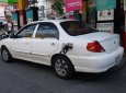 Kia Spectra 2004 - Bán xe Kia Spectra đời 2004, màu trắng còn mới, giá tốt