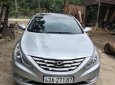 Hyundai Sonata   2010 - Cần bán gấp Hyundai Sonata 2010, màu bạc, nhập khẩu, 500tr