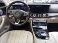 Mercedes-Benz E class E250 2017 - Cần bán lại xe Mercedes E250 đời 2017, màu đỏ