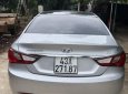 Hyundai Sonata   2010 - Cần bán gấp Hyundai Sonata 2010, màu bạc, nhập khẩu, 500tr