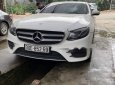 Mercedes-Benz E class E300 2016 - Bán xe Mercedes E300 sản xuất năm 2016, màu trắng