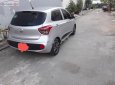 Hyundai i10 Grand 1.0 MT 2017 - Bán Hyundai i10 Grand 1.0 MT đời 2017, màu bạc, giá tốt