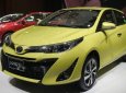 Toyota Yaris 2018 - Bán Toyota Yaris năm sản xuất 2018, màu vàng, nhập khẩu Thái Lan