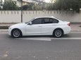 BMW 3 Series 320i 2013 - Bán xe BMW 3 Series sản xuất 2013 màu trắng, 880 triệu, nhập khẩu nguyên chiếc