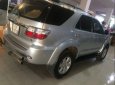 Toyota Fortuner 2009 - Bán Toyota Fortuner đời 2009, màu bạc chính chủ