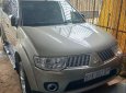 Mitsubishi Pajero 2011 - Bán Mitsubishi Pajero năm 2011, màu vàng, nhập khẩu