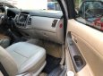 Toyota Innova 2.0E 2015 - Cần bán gấp Toyota Innova 2.0E sản xuất 2015, màu bạc