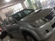 Toyota Hilux MT 2012 - Bán Toyota Hilux MT 2012, màu bạc, xe đẹp xuất sắc